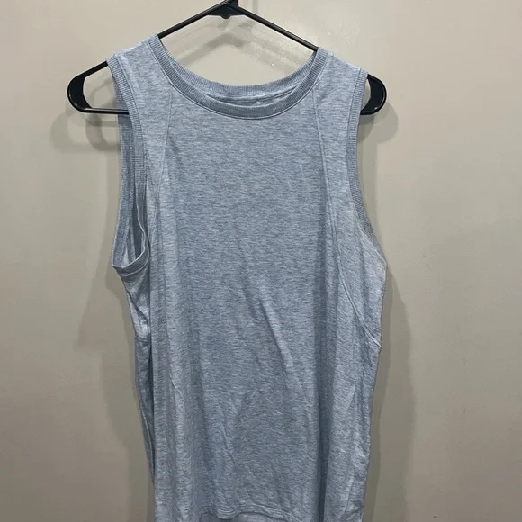 Hyba extra large tank  top - Picture 2 of 4